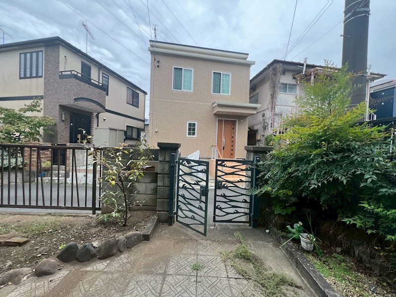 川越市南大塚5丁目 現地写真（玄関）