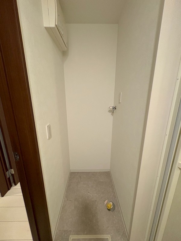 川口市青木二丁目 内観写真（洗面台・洗面所）