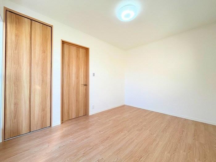 草加市中根３丁目 内観写真（子供部屋）