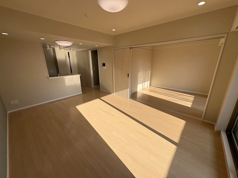 イニシア大宮日進 内観写真（リビング）