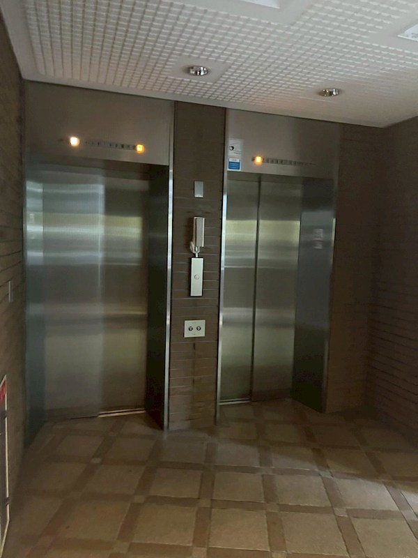 サニークレスト武蔵浦和 共用部写真（エントランス）