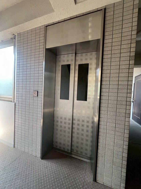 ルピナス蕨 共用部写真（エントランス）