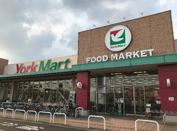 草加市青柳８丁目 スーパー