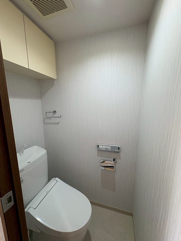クリオ鶴瀬壱番館 内観写真（トイレ）