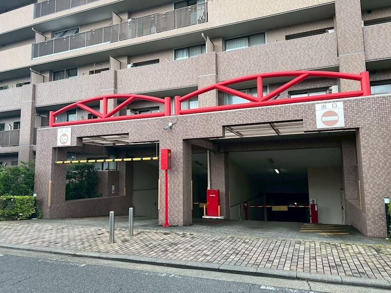 パークシティ白岡ウエストガーデン 共用部写真（駐車場）