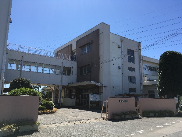 パークシティ白岡ウエストガーデン 中学校