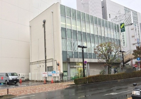 コンセールタワー所沢 銀行
