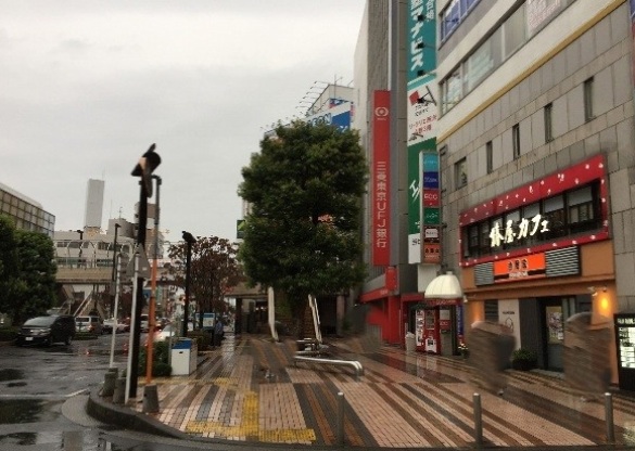 コンセールタワー所沢 銀行