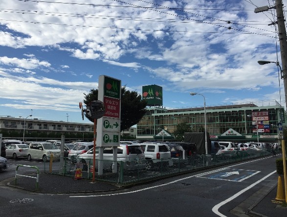 エクレール武蔵野ヒルズＢ棟 スーパー