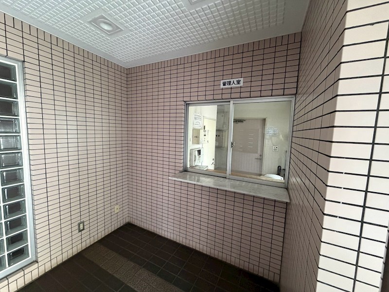マリオン若葉台 共用部写真（エントランス）