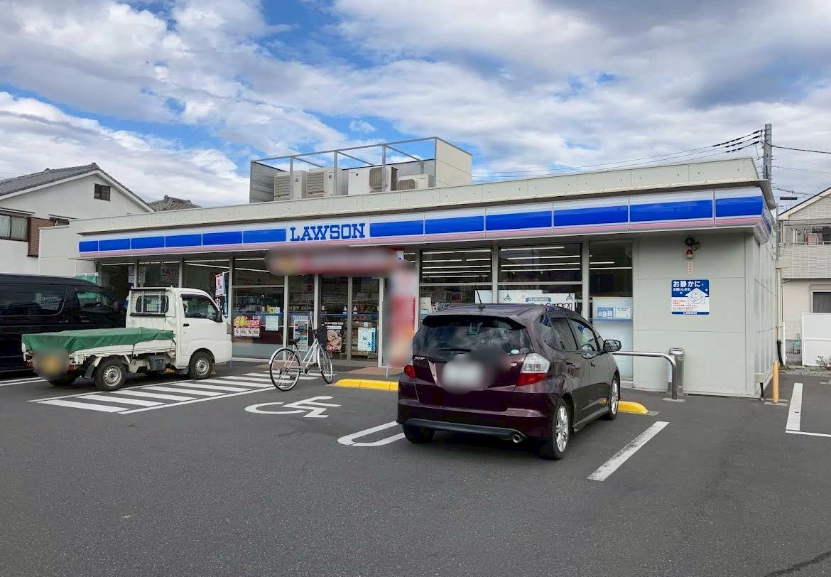 越谷市袋山 コンビニ