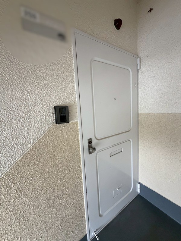 別所沼パークマンション 現地写真（玄関）