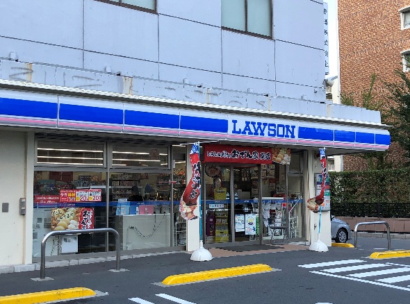 南区白幡Ⅱ期　3号棟 コンビニ