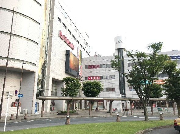 草加市青柳６丁目 スーパー