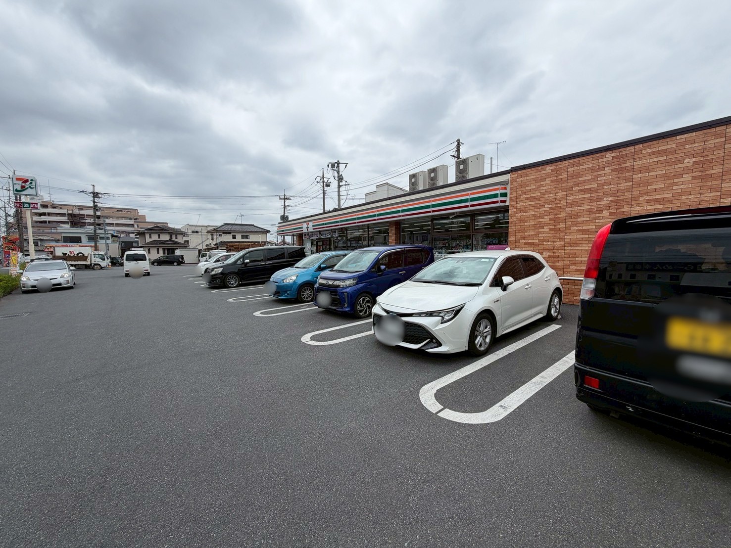 春日部市豊野町１丁目 コンビニ