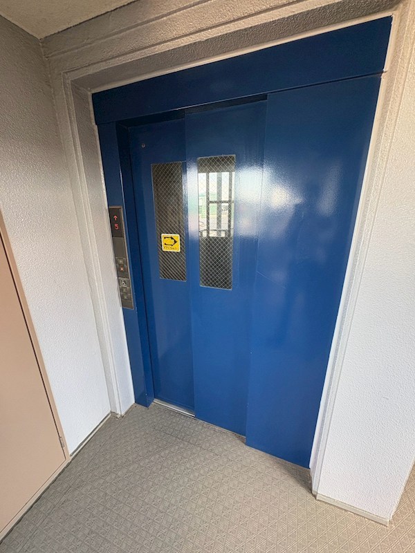 アーベイン川越南大塚キッズプレース  共用部写真（エントランス）