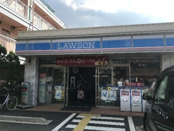 川口原町第２ローヤルコーポ コンビニ