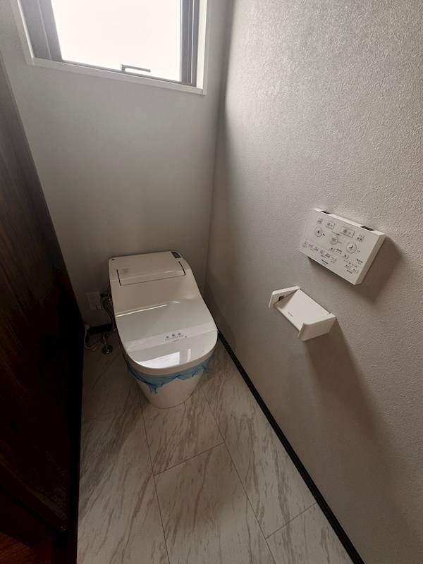 上尾市緑丘４丁目 内観写真（トイレ）